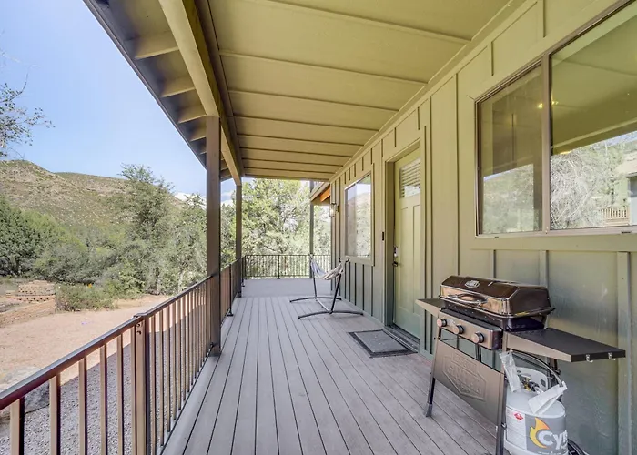 Games & Outdoor Seating: In Scenic Payson! Payson