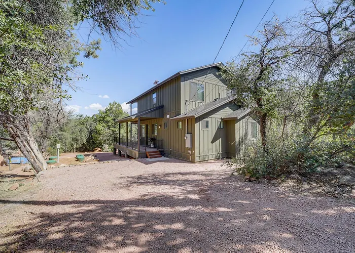 Games & Outdoor Seating: In Scenic Payson! Vakantiehuis